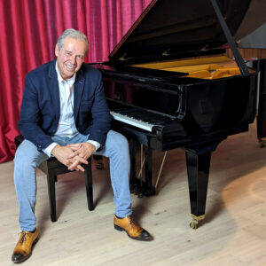 Paul Tobey Jazz Pianist
